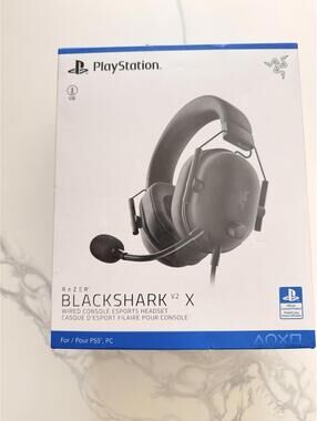 Razer BlackShark V2 X Wired Gaming Headset PS5 PS4 PC Mic Black